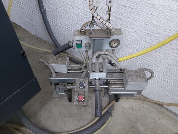 60#6439 Utensili e accessori per lavorazioni manifatturiere in vendita - foto 19