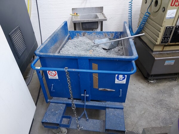 60#6439 Utensili e accessori per lavorazioni manifatturiere in vendita - foto 24