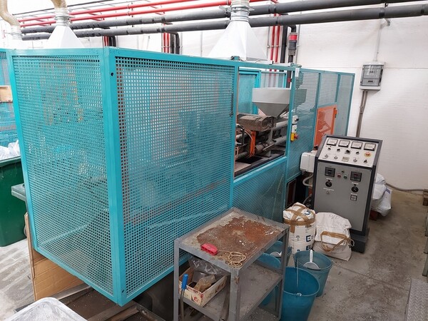 Presse a iniezione per plastica in vendita