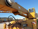 Image 11 - Grove mobile crane - Lot 2 (Auction 6440)