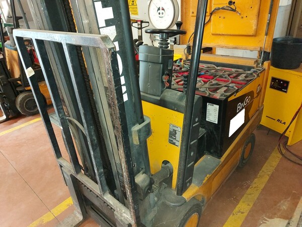 7#6453 Carrello elevatore Montini Bingo 2000 in vendita - foto 3