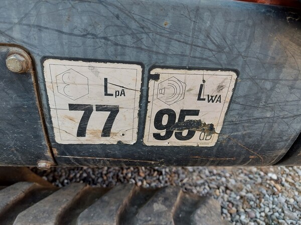 1#6454 Escavatore idraulico cingolato Hitachi in vendita - foto 4
