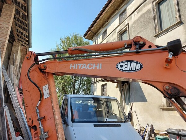 1#6454 Escavatore idraulico cingolato Hitachi in vendita - foto 6