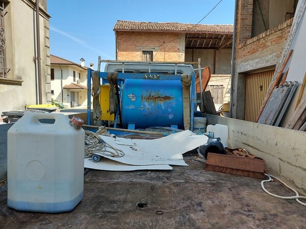 2#6454 Autocarro Mercedes Sprinter con cisterna infiammabili in vendita - foto 4