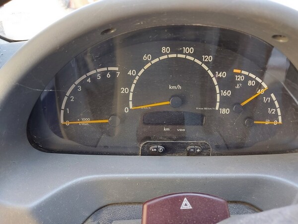 2#6454 Autocarro Mercedes Sprinter con cisterna infiammabili in vendita - foto 15