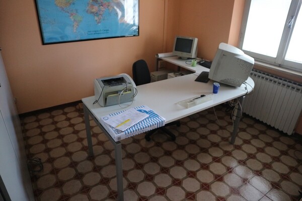 10#6455 Arredi ed attrezzatura da ufficio in vendita - foto 34