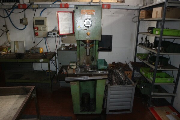 12#6455 Macchine ed attrezzature da officina in vendita - foto 3