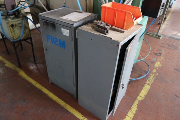 4#6455 Carrello elevatore ed attrezzature da officina in vendita - foto 3