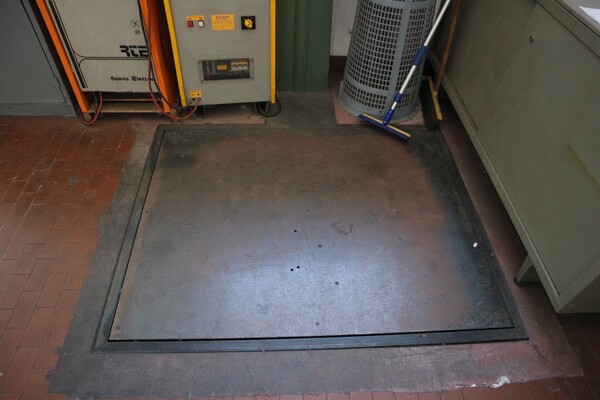4#6455 Carrello elevatore ed attrezzature da officina in vendita - foto 15