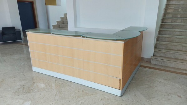 25#6465 Arredo ed attrezzature ufficio in vendita - foto 5