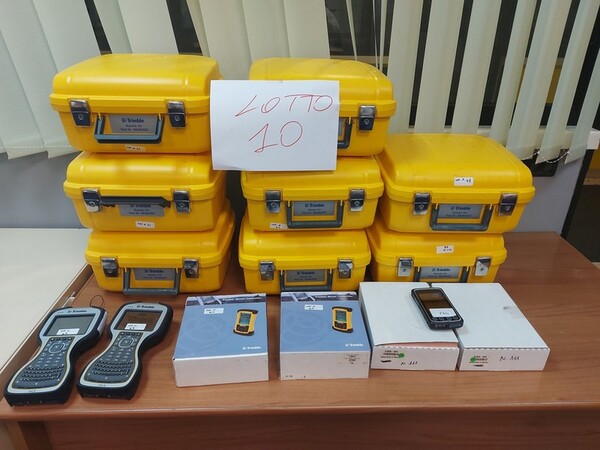 10#6471 Attrezzature ed accessori per apparecchiature TRIMBLE in vendita - foto 1