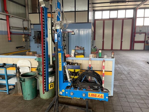 5#6473 Macchinari e attrezzature da officina meccanica per macchine agricole e arredi da ufficio in vendita - foto 23