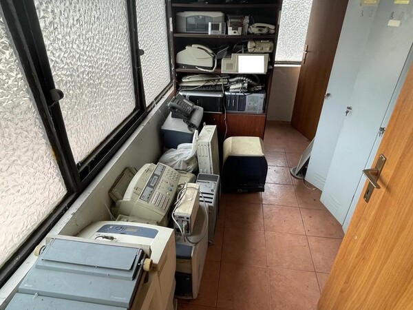 5#6473 Macchinari e attrezzature da officina meccanica per macchine agricole e arredi da ufficio in vendita - foto 34