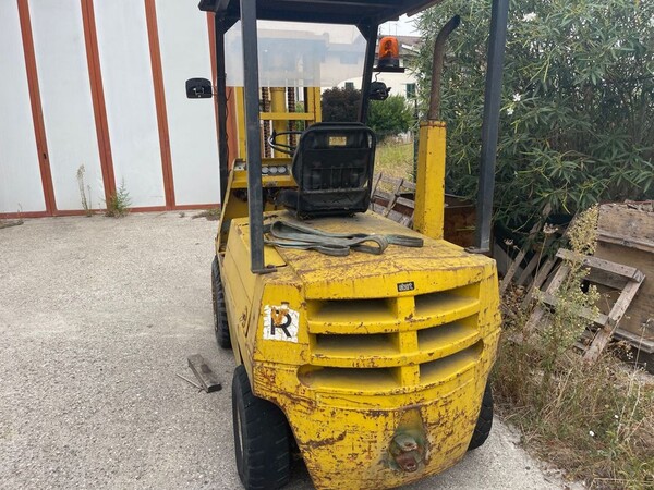 5#6473 Macchinari e attrezzature da officina meccanica per macchine agricole e arredi da ufficio in vendita - foto 54