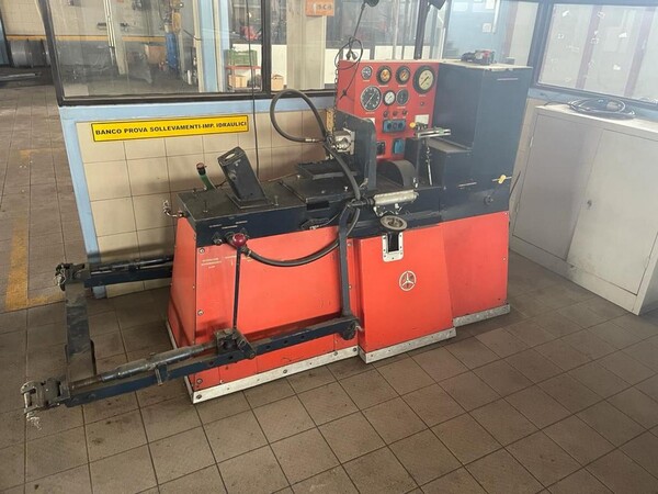 5#6473 Macchinari e attrezzature da officina meccanica per macchine agricole e arredi da ufficio in vendita - foto 62