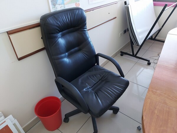 12#6477 Arredo ufficio in vendita - foto 5