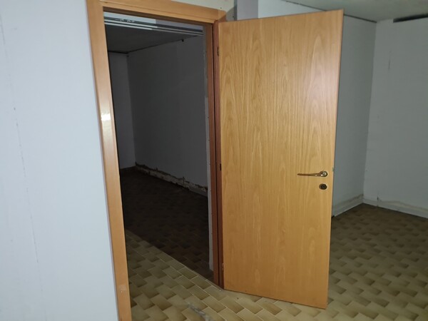1#6481 Celle Frigo e arredamento da negozio in vendita - foto 11