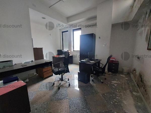 1#6485 Arredi ed attrezzature d'ufficio in vendita - foto 5