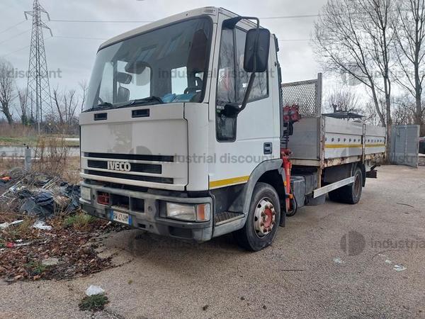 4#6485 Autocarro Iveco con gru in vendita - foto 1