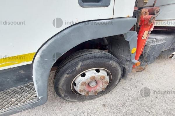 4#6485 Autocarro Iveco con gru in vendita - foto 6