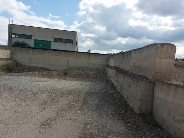 12#6488 Materie prime per edilizia in vendita - foto 6