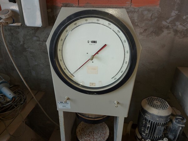 9#6488 Pressa per calcestruzzo in vendita - foto 3