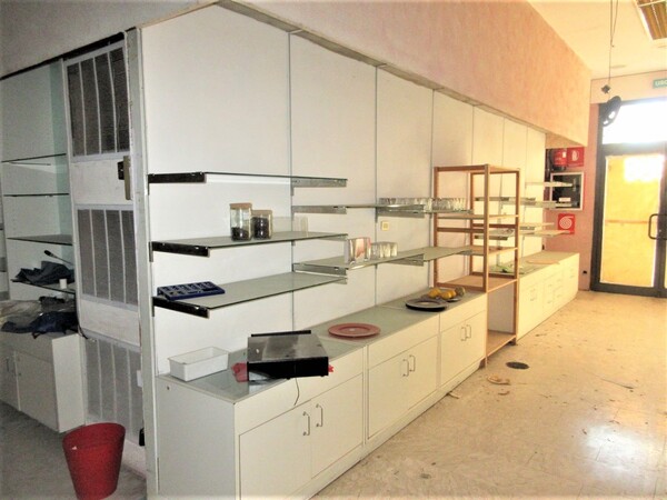 1#6495 Scaffalature e arredamento casa e ufficio in vendita - foto 2