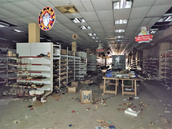 2#6496 Espositori e scaffalature  per supermercati in vendita - foto 5