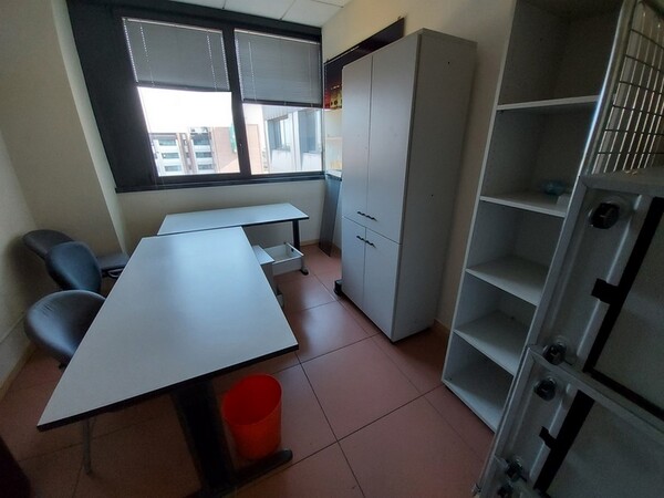 1#6501 Mobili per ufficio in vendita - foto 9