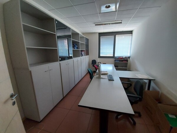 1#6501 Mobili per ufficio in vendita - foto 33