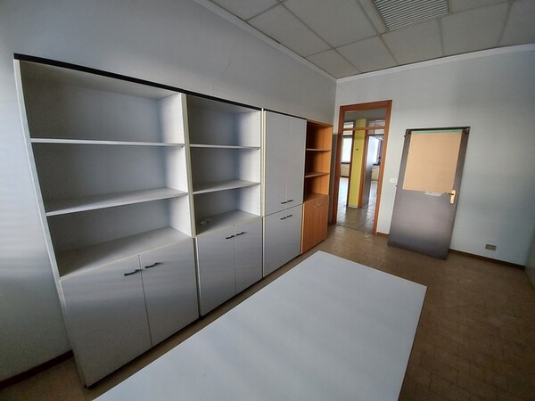 1#6501 Mobili per ufficio in vendita - foto 55