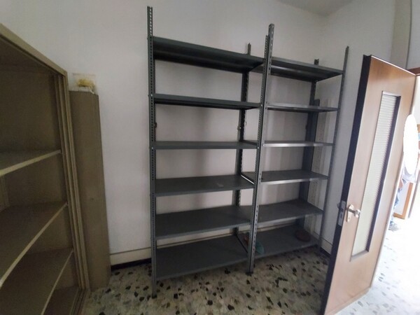 3#6501 Arredi per ufficio in vendita - foto 8