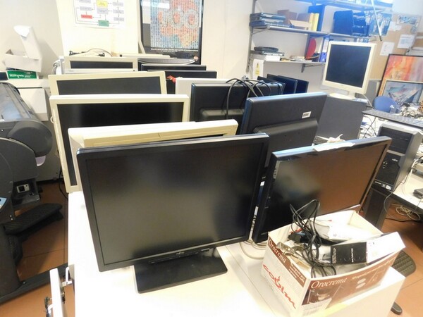 4#6501 Attrezzature elettroniche per ufficio in vendita - foto 2