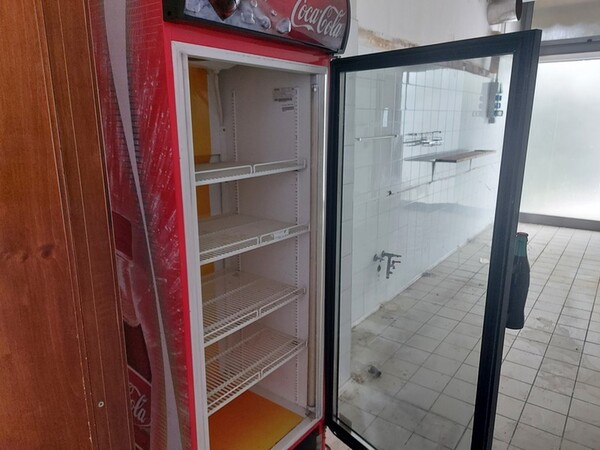 1#6506 Attrezzatura e arredi per ristorazione in vendita - foto 37