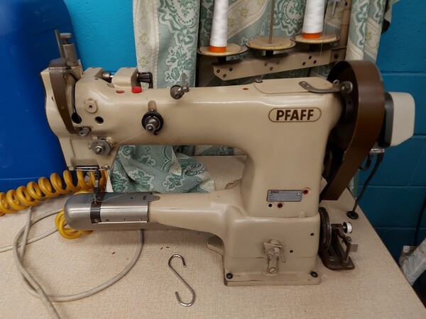 15#6507 Macchine da cucire Pfaff e accessori in vendita - foto 1