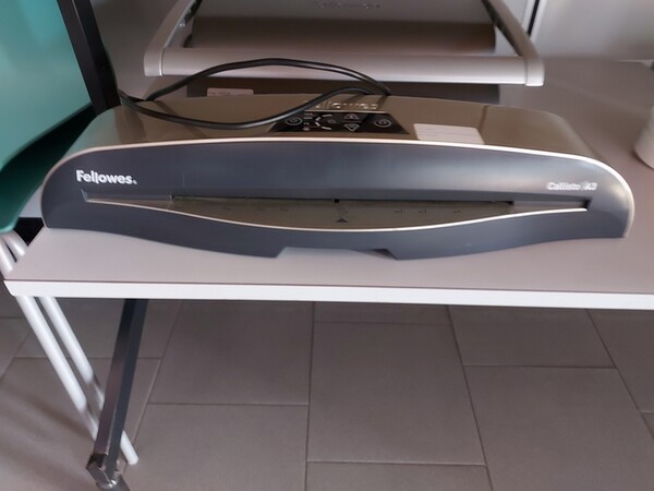 6#6507 Arredamento da ufficio e materiale elettronico in vendita - foto 9