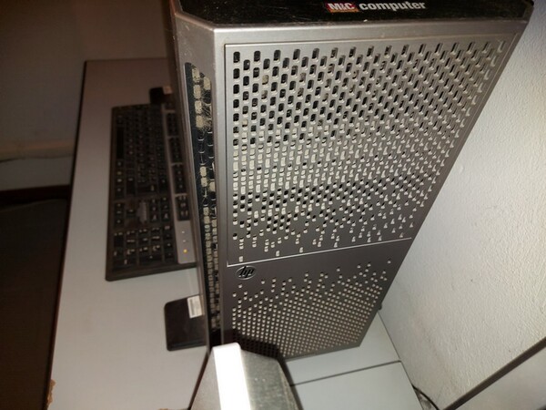 6#6507 Arredamento da ufficio e materiale elettronico in vendita - foto 12