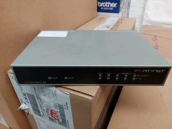 6#6507 Arredamento da ufficio e materiale elettronico in vendita - foto 78