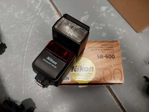 6#6507 Arredamento da ufficio e materiale elettronico in vendita - foto 82