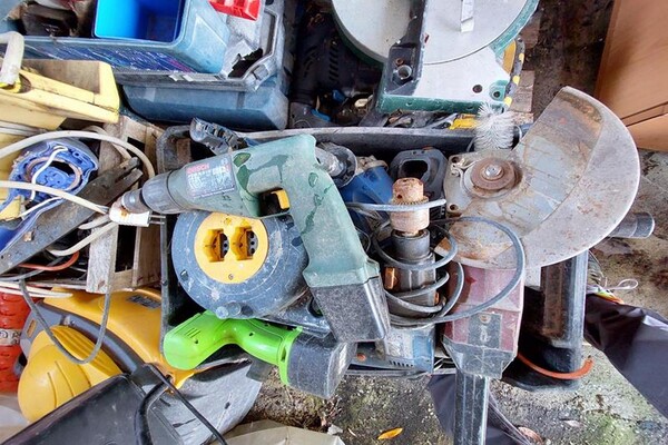 1#6509 Arredi ufficio e attrezzature da cantiere in vendita - foto 23