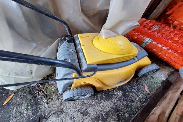 1#6509 Arredi ufficio e attrezzature da cantiere in vendita - foto 24
