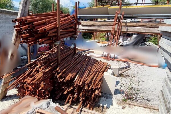 1#6509 Arredi ufficio e attrezzature da cantiere in vendita - foto 30