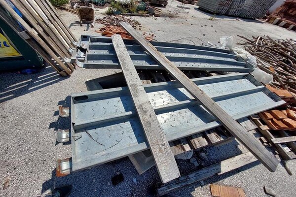 1#6509 Arredi ufficio e attrezzature da cantiere in vendita - foto 32