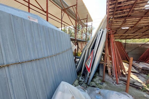 1#6509 Arredi ufficio e attrezzature da cantiere in vendita - foto 34