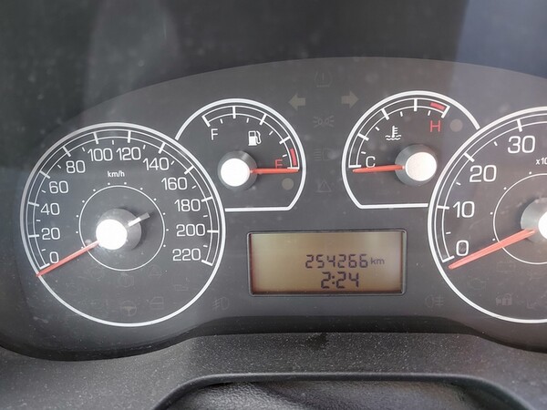 3#6510 Autovettura Fiat Punto in vendita - foto 9