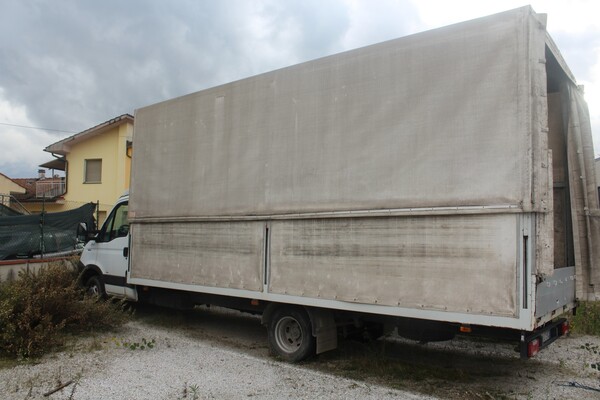 22#6512 Furgone Iveco in vendita - foto 3