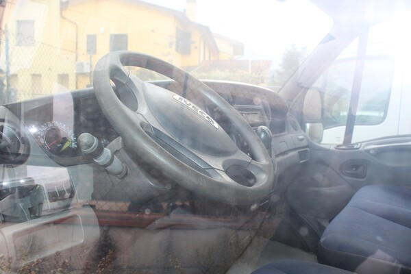 22#6512 Furgone Iveco in vendita - foto 11