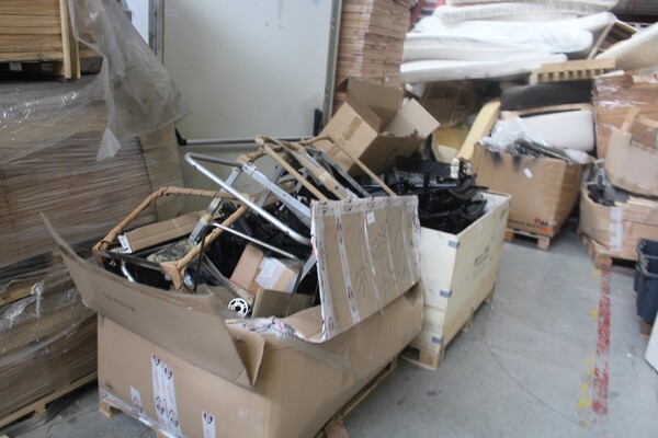 5#6512 Componenti tappezzeria e meccanismi elettrici in vendita - foto 17