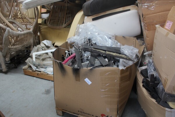 5#6512 Componenti tappezzeria e meccanismi elettrici in vendita - foto 19