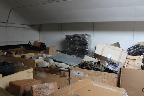 5#6512 Componenti tappezzeria e meccanismi elettrici in vendita - foto 30